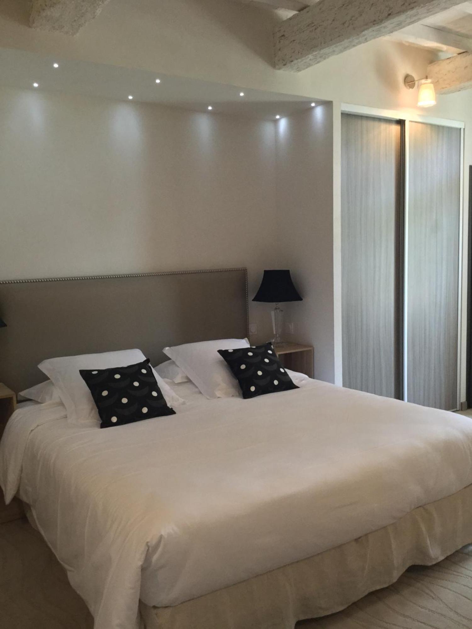 Deluxe Double Room,434751168:JPEG